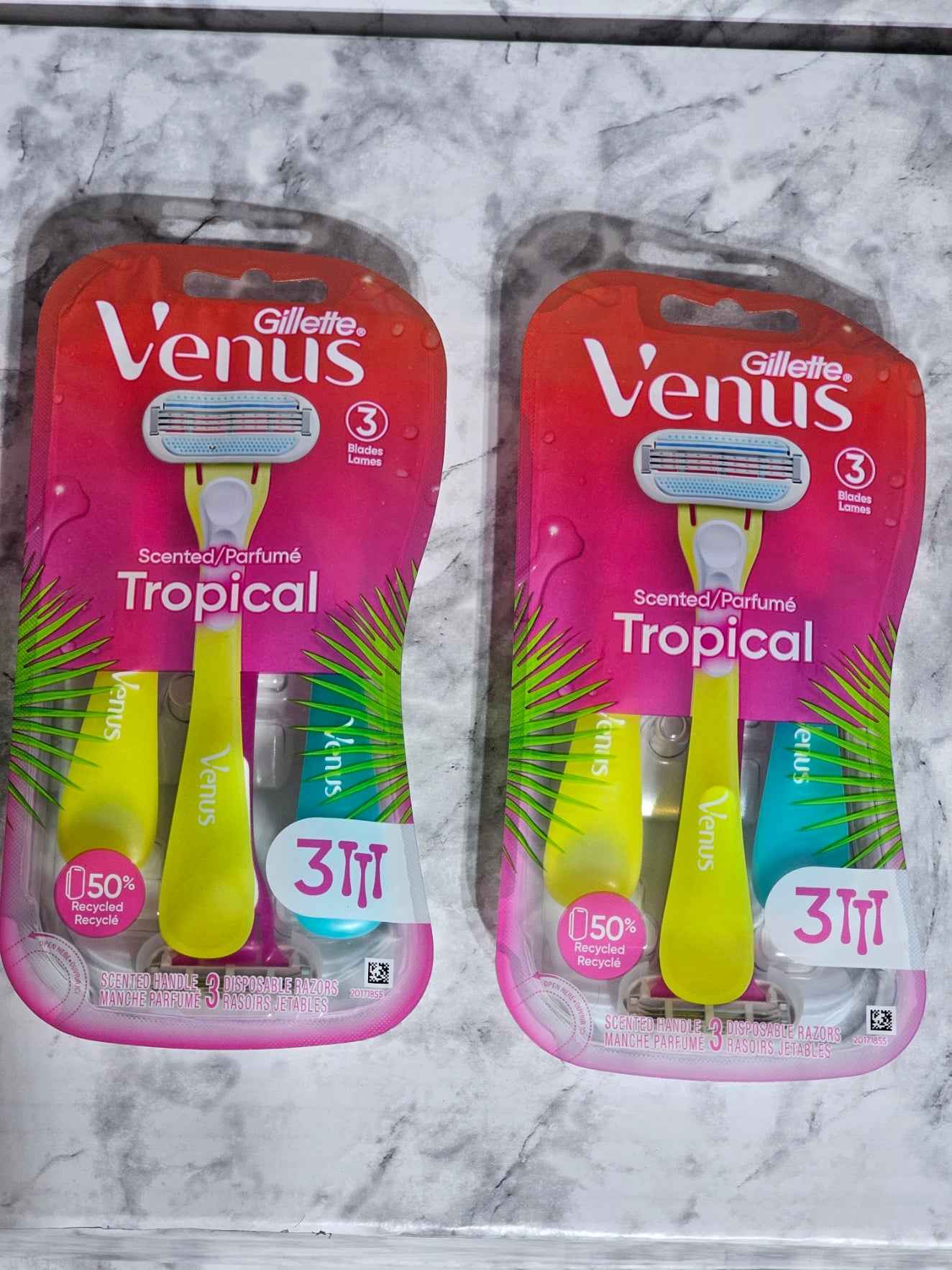 Gillette Venus Tropical Scented Disposable Razors — 2 Packs (6 Count Total)
