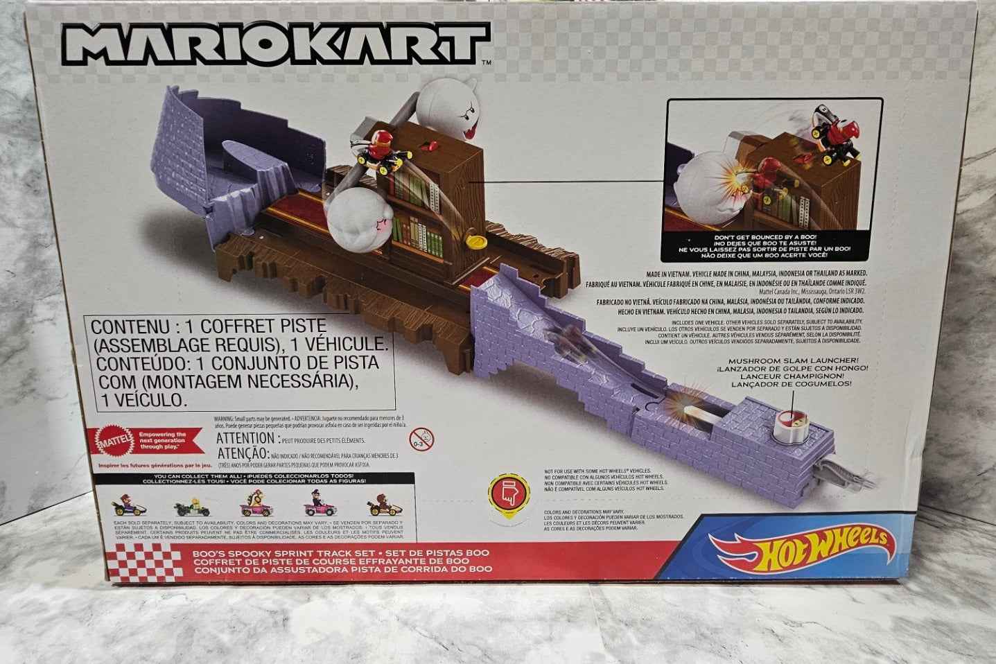 Hot Wheels Mario Kart Boo's Spooky Sprint Track Set