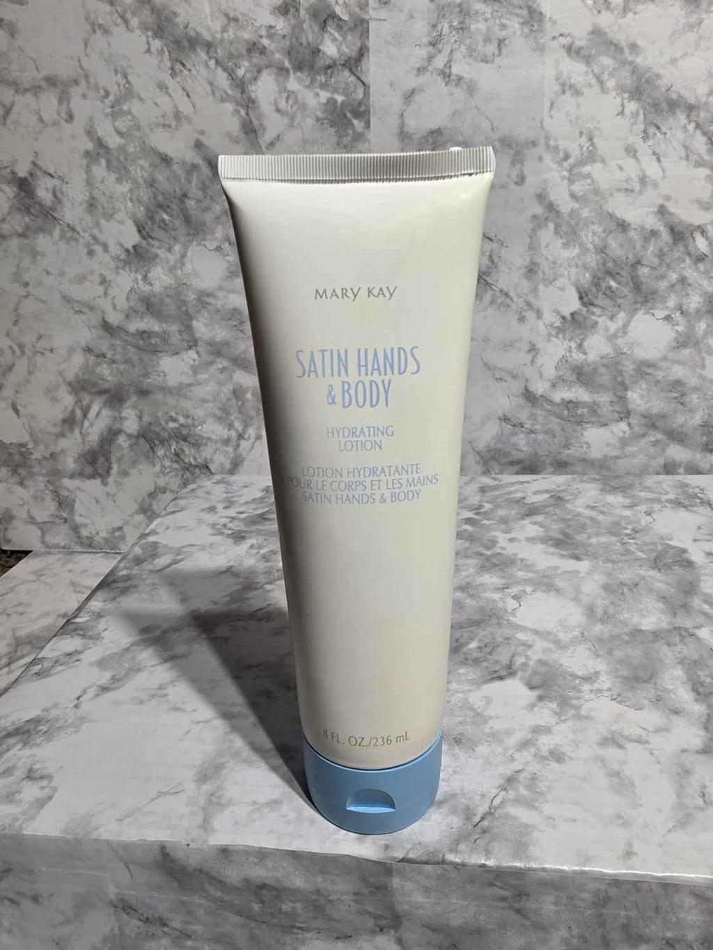 Rare Mary Kay Satin Hands & Body Hydrating Lotion, 8 fl oz – Original (No Box)
