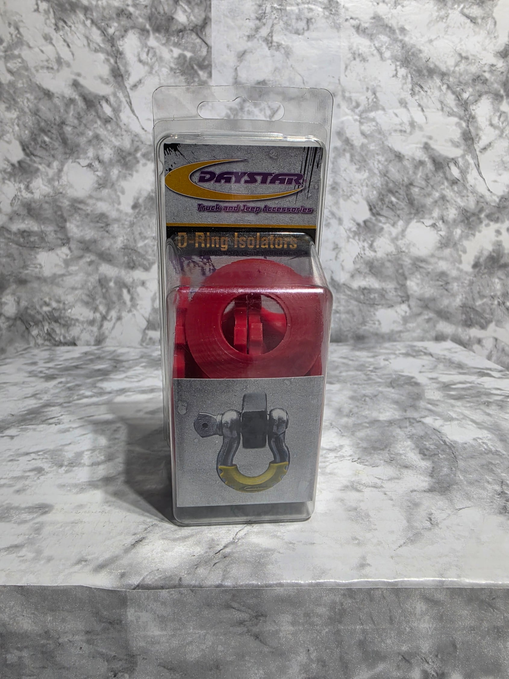 Daystar D-Ring Shackle Isolators with Washers, Red - KU70057RE (Pair)