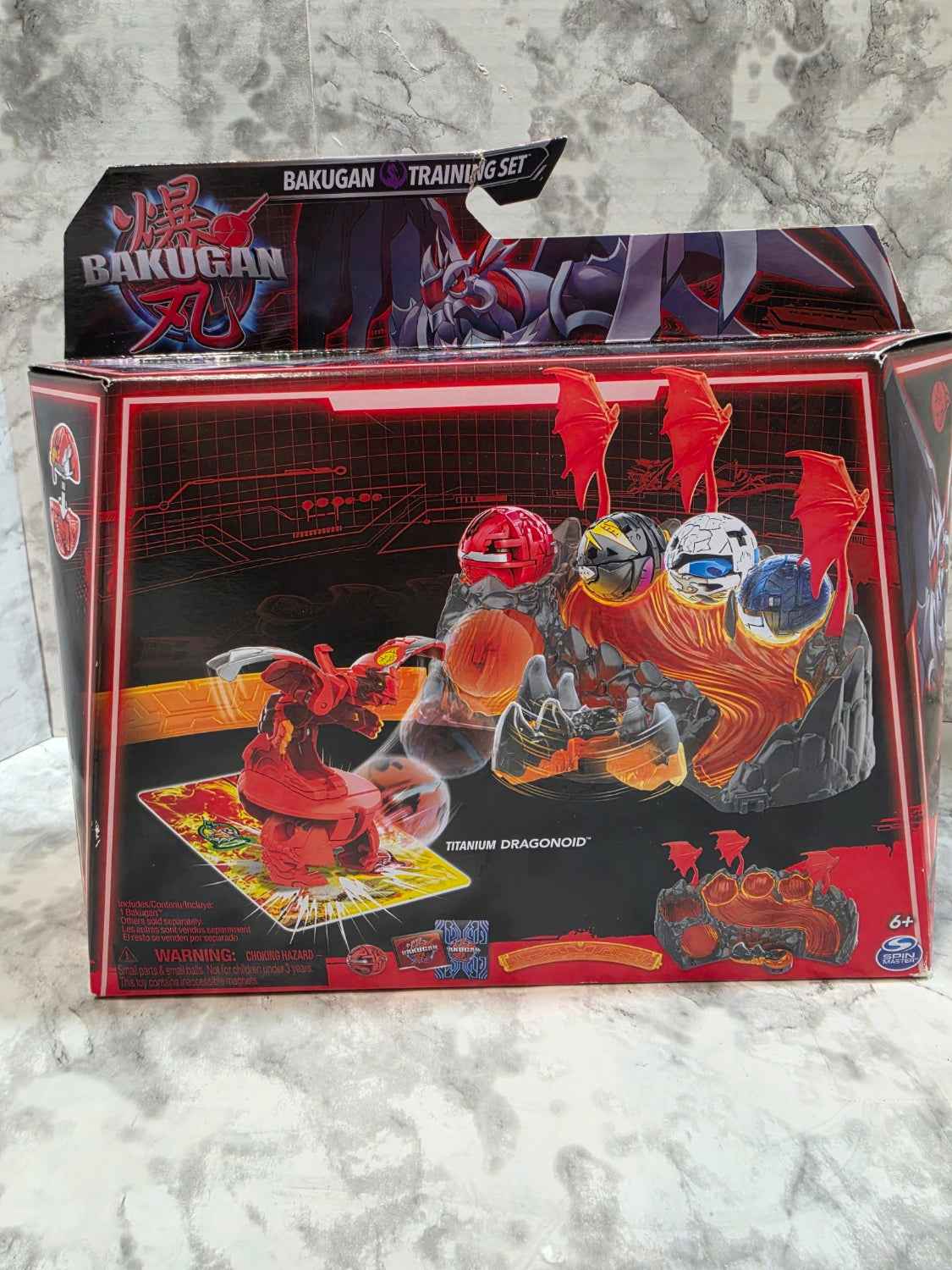 Bakugan Training Set with Titanium Dragonoid Action Figure - Series 1