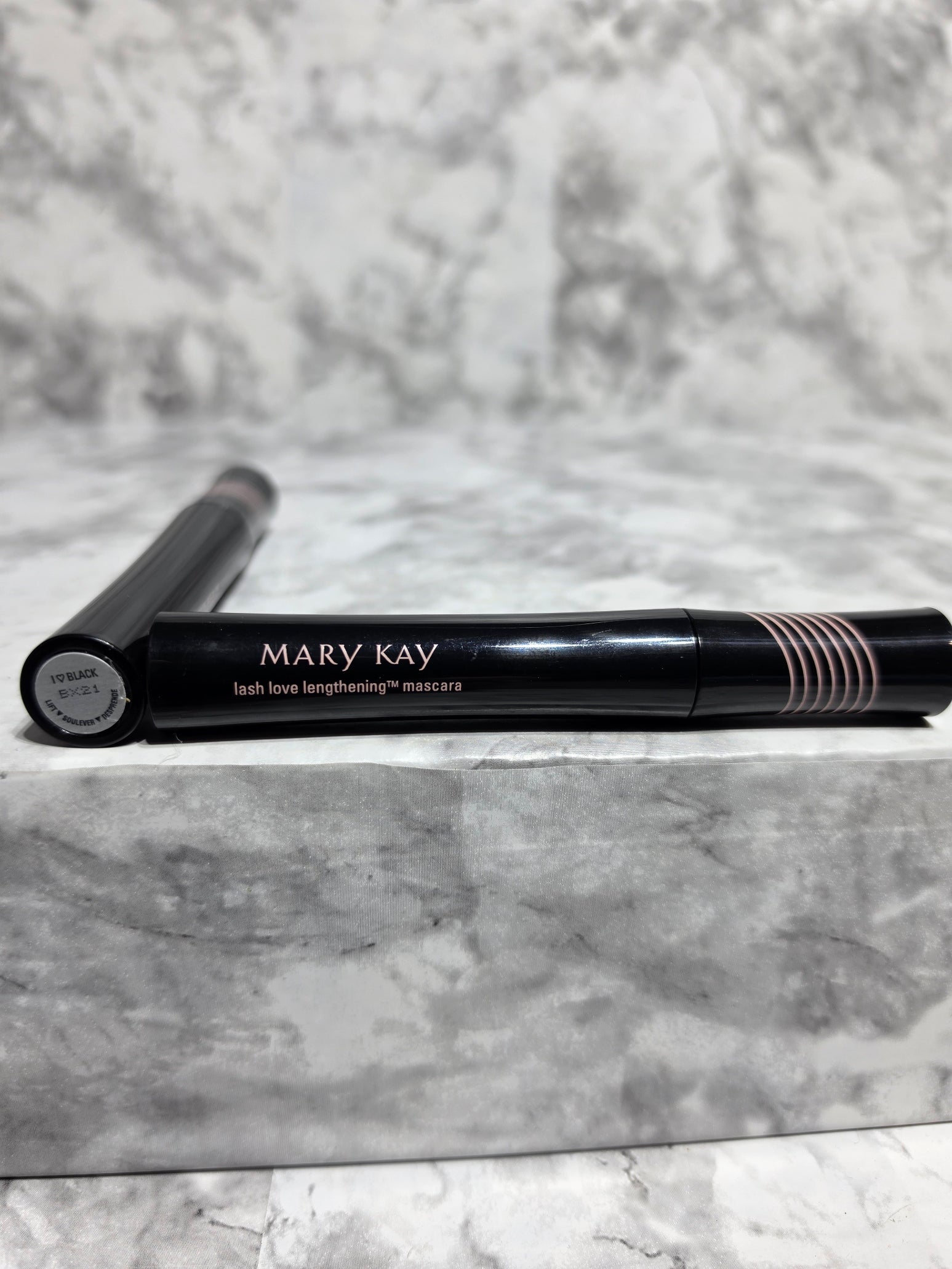 mary-kay-lash-love-lengthening-mascara-i-love-black-054563-more4less-outlet-real-product