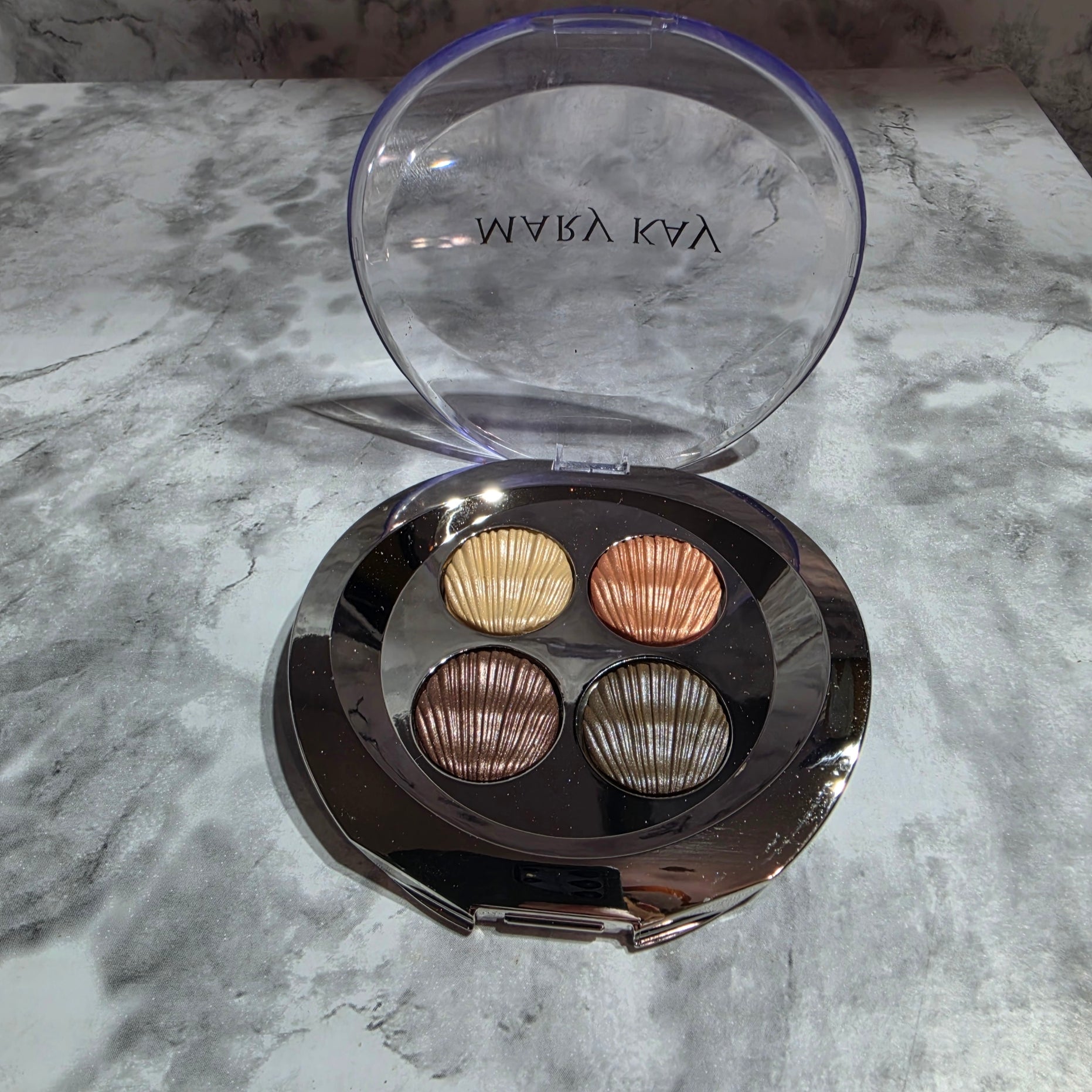 Mary Kay Pure Dimensions Eye Palette – Baked Eyeshadow Quad (New Without Box)