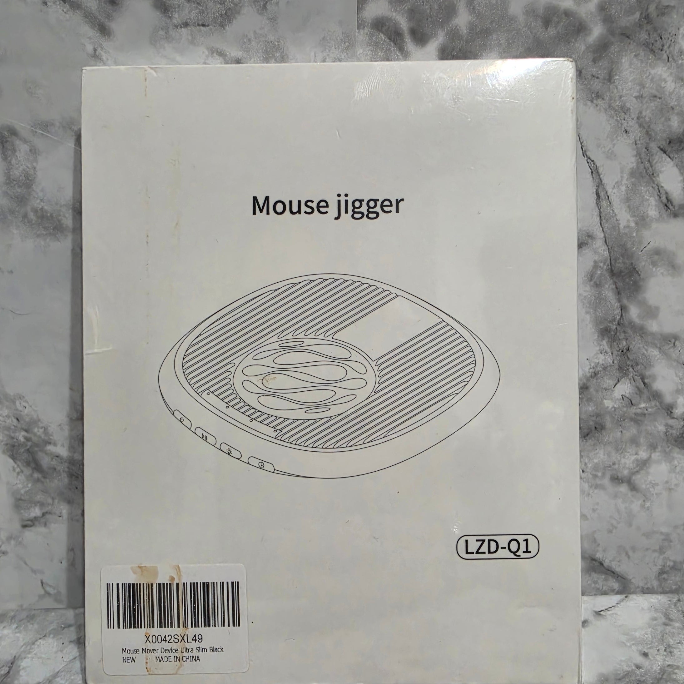 Mouse Jigger LZD-Q1 undetectable mouse mover device – real product box photo