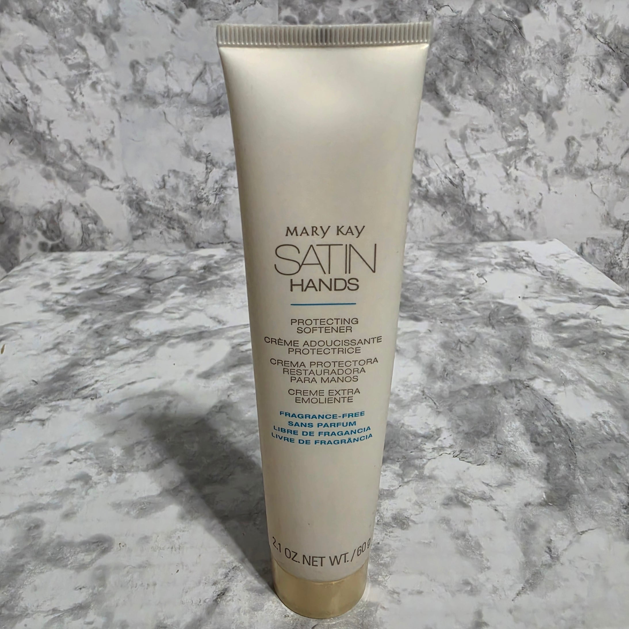 Mary Kay Satin Hands Protecting Softener Fragrance-Free 2.1 oz - real product photo