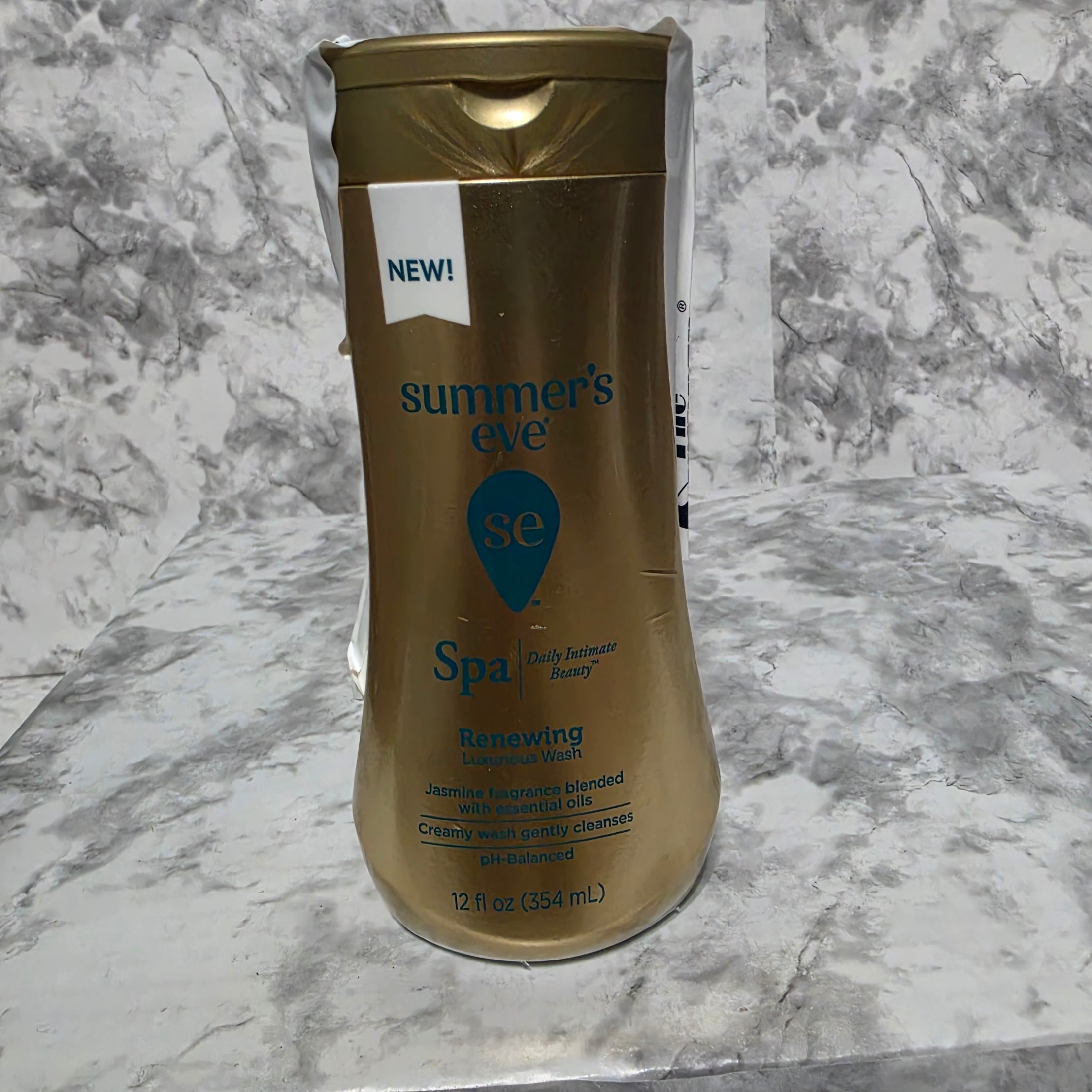 Summer's Eve Spa Daily Intimate Beauty Renewing Luxurious Wash Jasmine 12 fl oz gold bottle new sealed