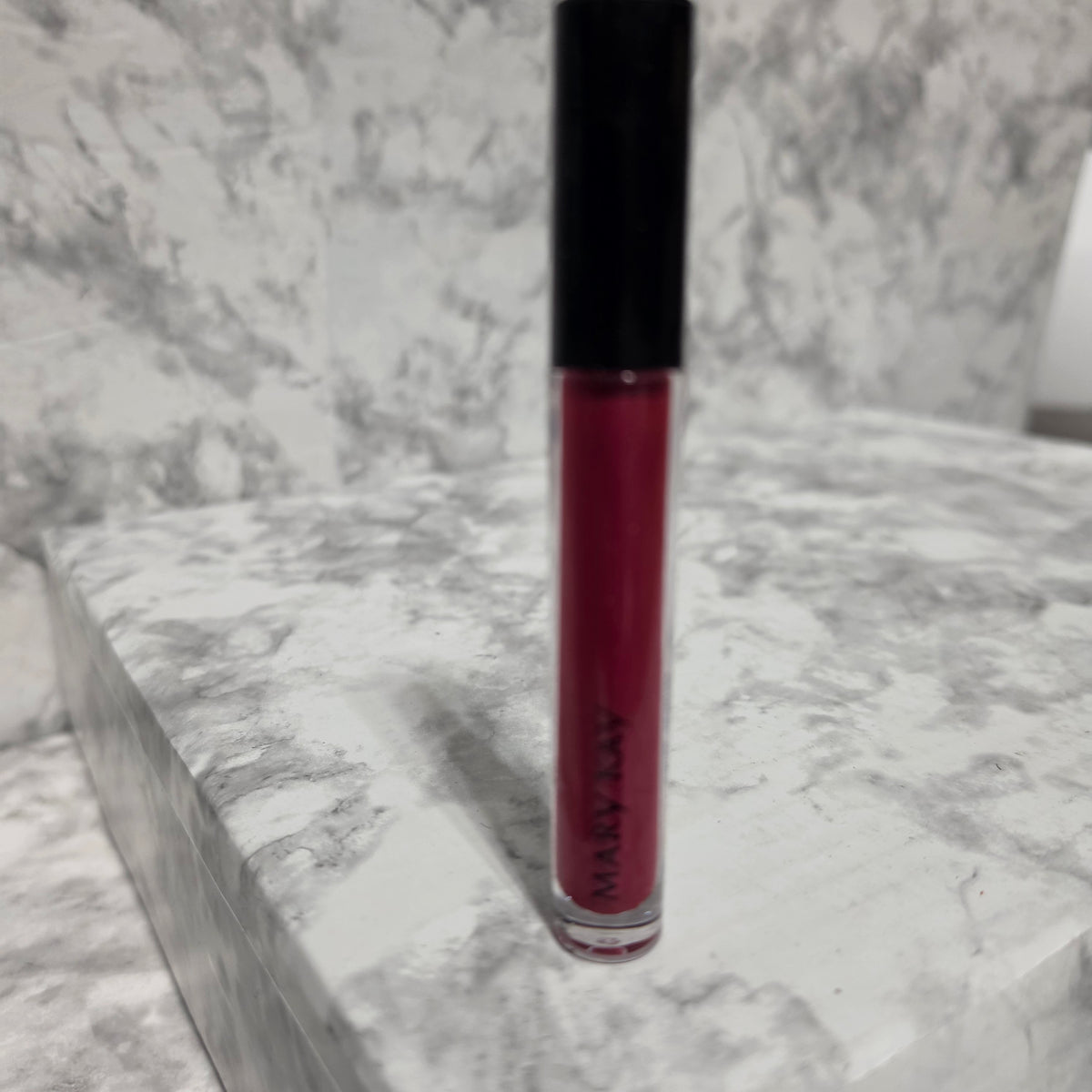Mary Kay Unlimited Lip Gloss Berry Delight shade - SKU 153485