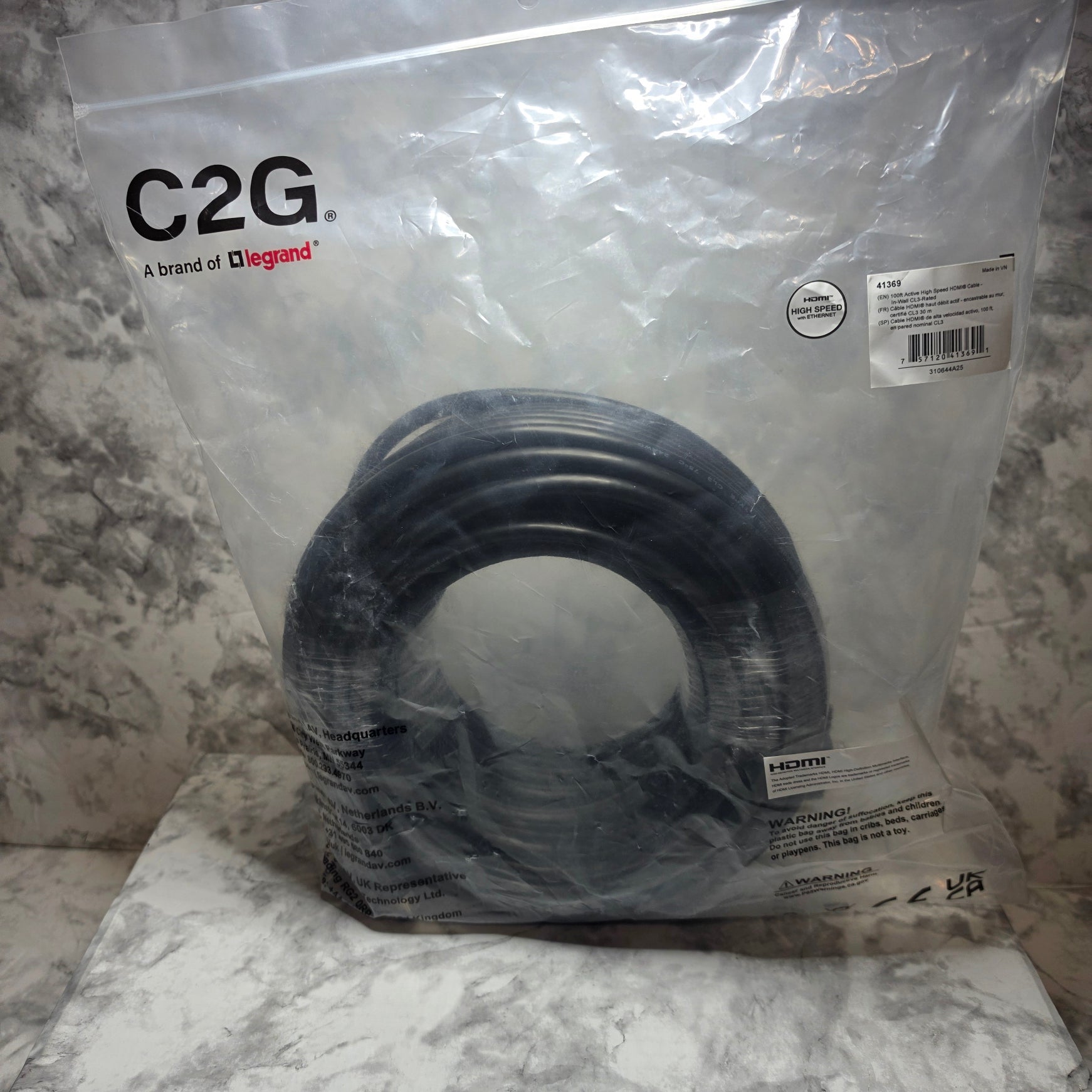C2G 100ft Active High Speed HDMI Cable In-Wall CL3 Rated 41369 - new in original factory poly bag