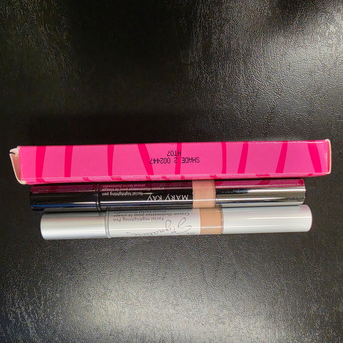 Mary Kay Facial Highlighting Pen Shade 2 in MK Signature silver-white and standard black casings; choose one edition.