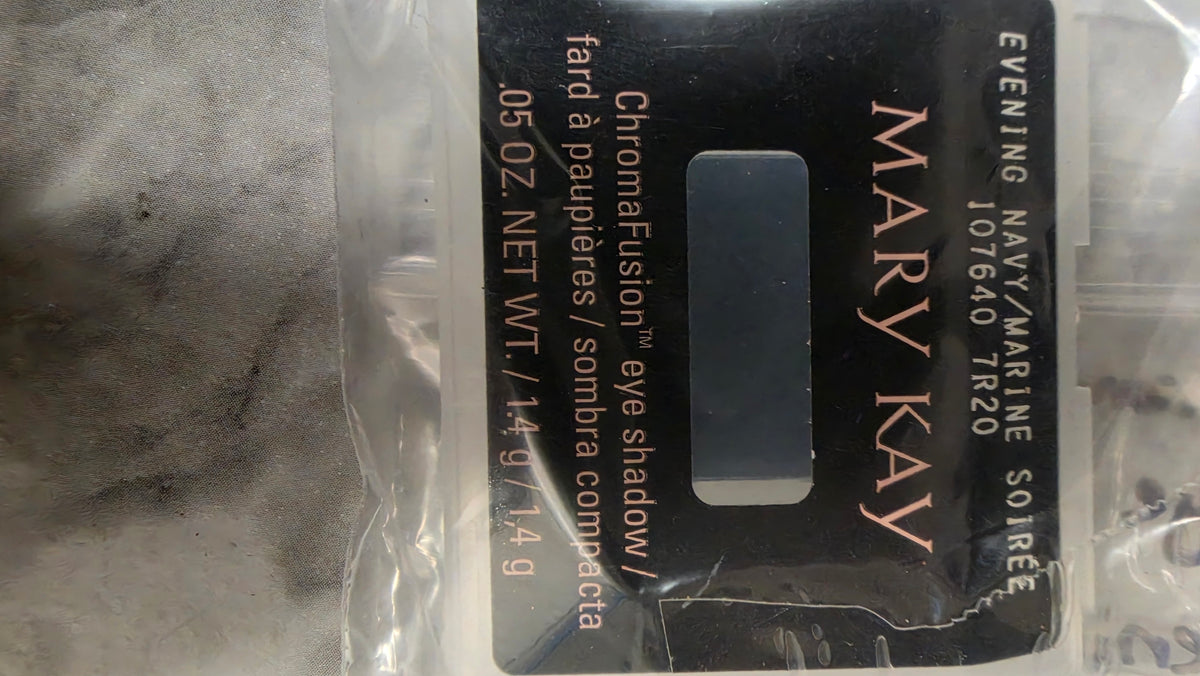 Mary Kay ChromaFusion Evening Navy 107640 1.4 g refill packaging photographed from the front