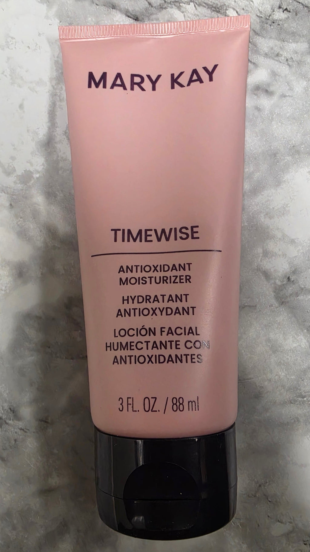 Actual stocked Mary Kay TimeWise Antioxidant Moisturizer for Combination to Oily Skin 3 oz tube