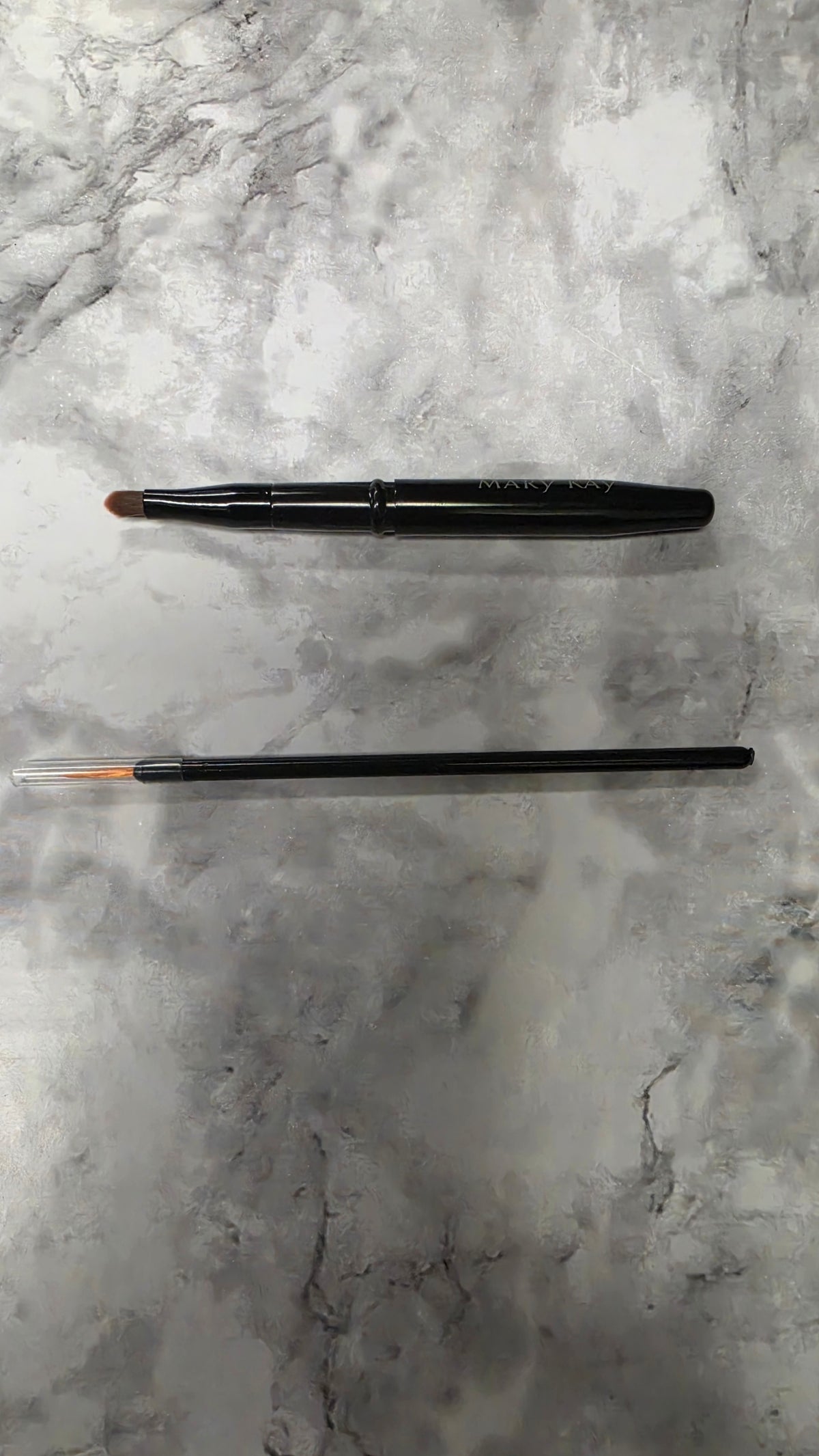 Mary Kay Gel Eyeliner with Duraline Eyeliner Sealant - 0.15 oz. (4.5 g) Jar with Brush (Open Box)