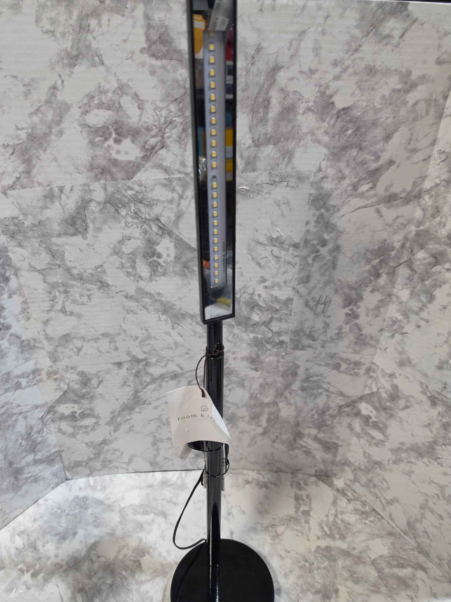 Room & Retreat 16-Inch LED Desk Lamp — Black