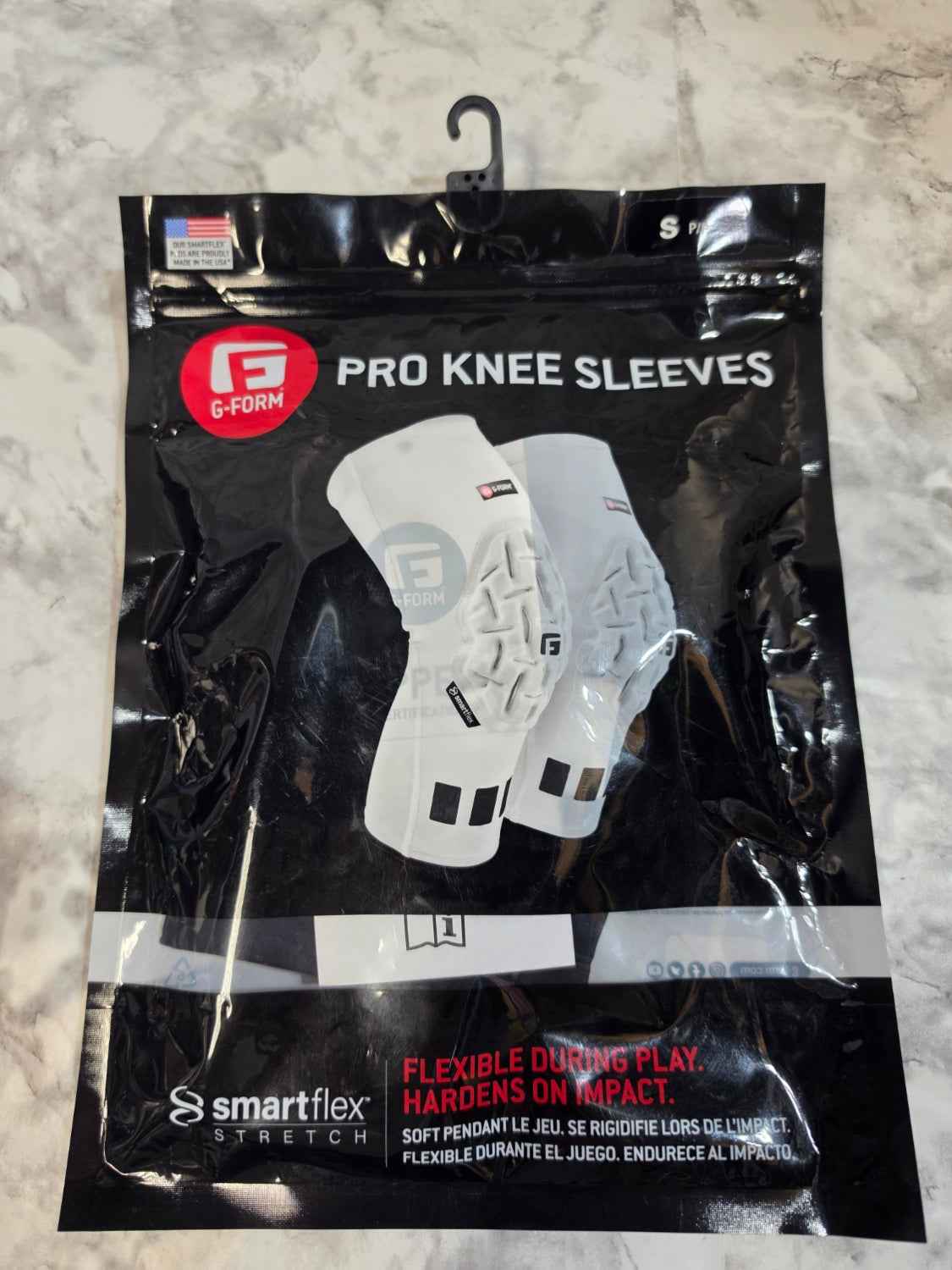 G-Form Pro Knee Sleeves — Size Small