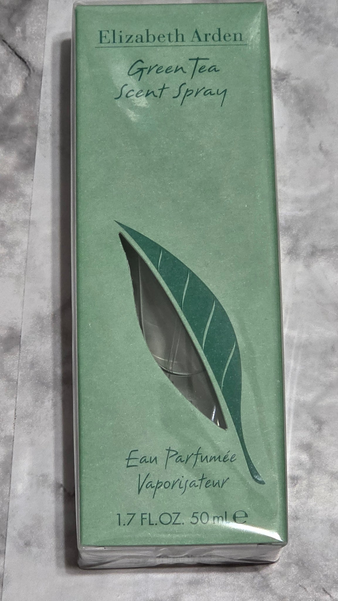 Actual Elizabeth Arden Green Tea Scent Spray green carton panel showing 1.7 fl oz / 50 mL
