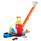 Hot Wheels City Super Fire Station Rescue JHL95 with extended orange ladder, four exits and one red rescue vehicle.