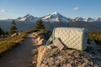 Igloo MaxCold Duo 8-Can Crossbody Cooler - New & Factory Sealed - Dual compartment insulation for hot and cold - More4less Outlet Verified