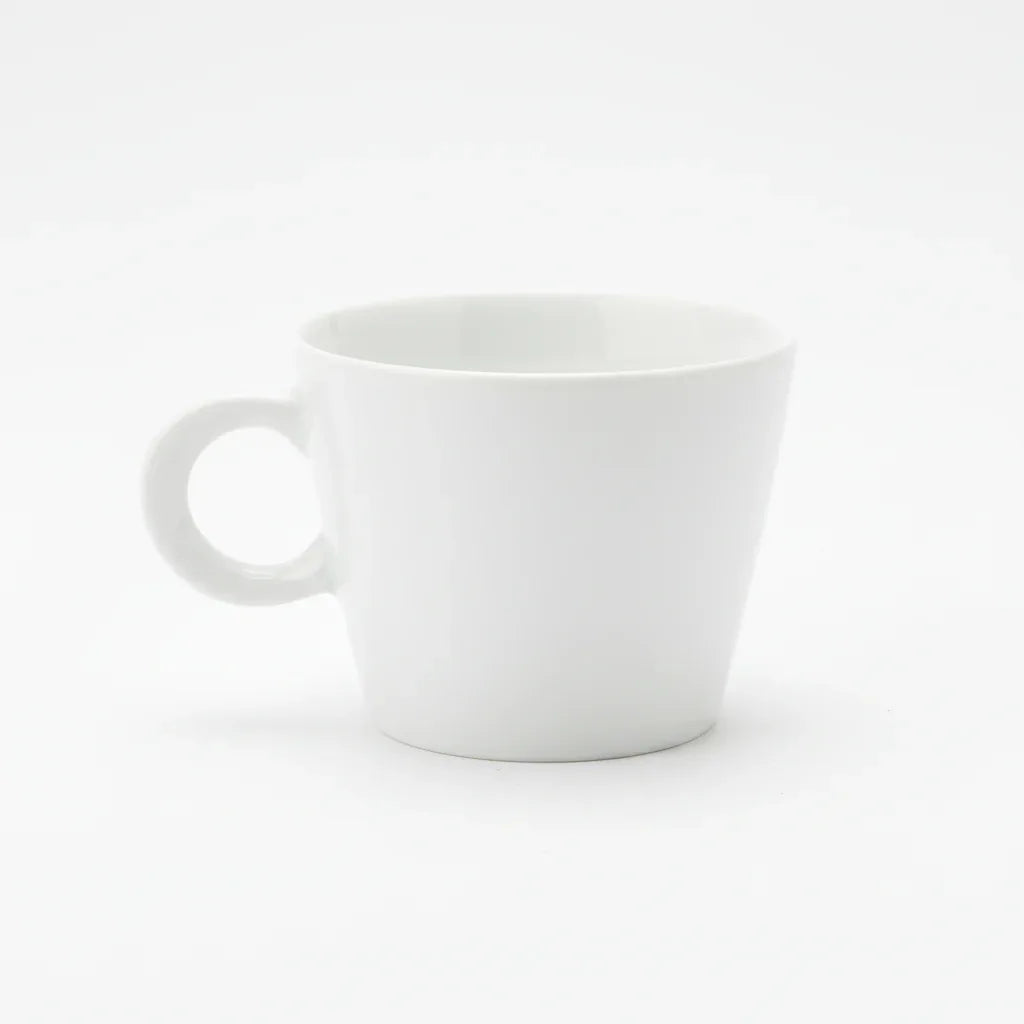 Bernardaud Organza teacup close-up hero shot showing high-gloss finish and handle