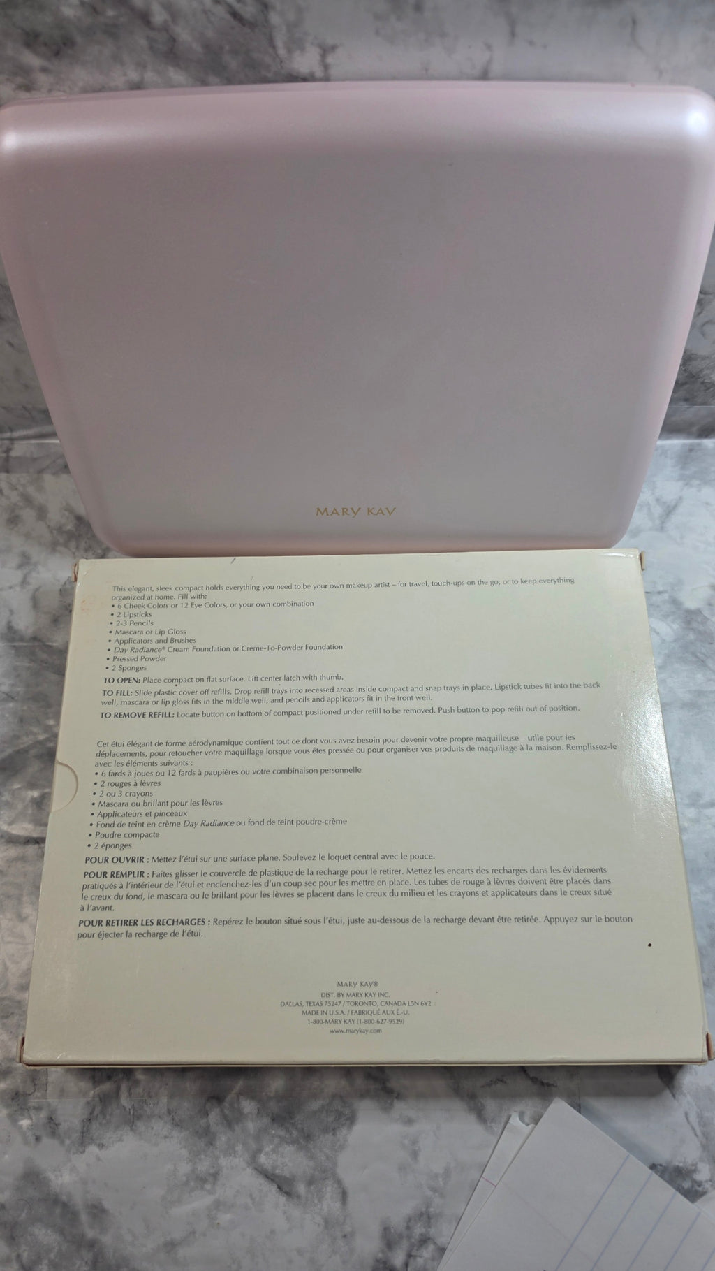 Original photo of the closed pink Mary Kay Color Palette 5928 and box with refill capacity instructions