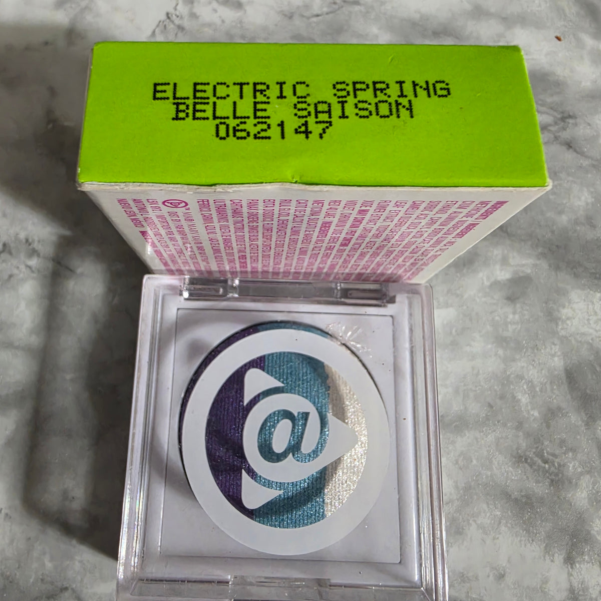 Mary Kay At Play Baked Eye Trio Electric Spring 062147 actual shade