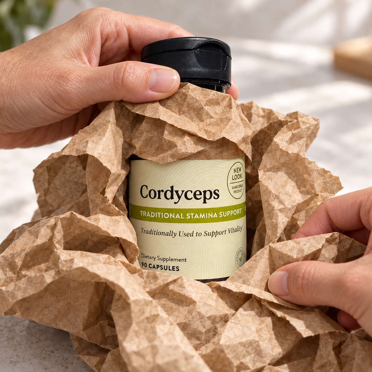Unpacking a Nature’s Sunshine Cordyceps bottle