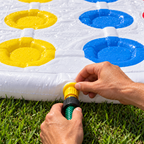 Connecting a garden hose to the Twister Splash mat